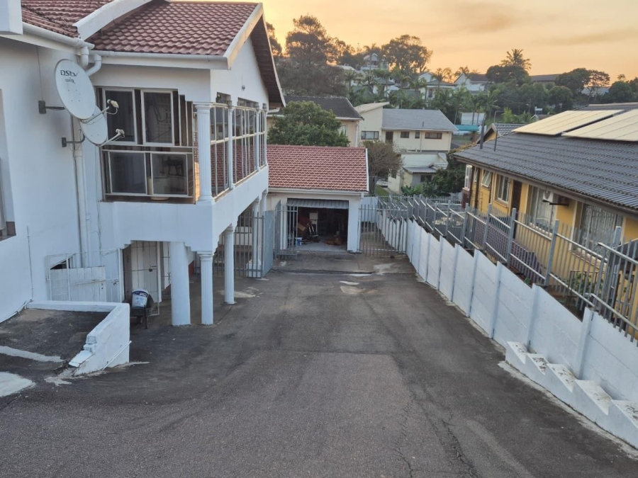 4 Bedroom Property for Sale in Kharwastan KwaZulu-Natal