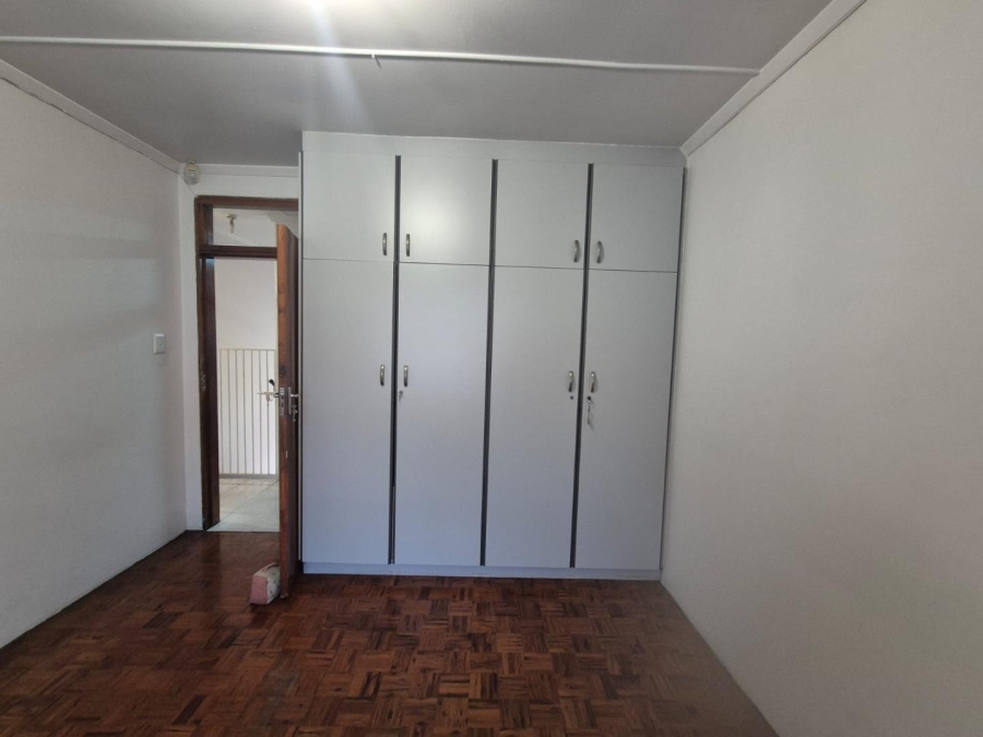 4 Bedroom Property for Sale in Kharwastan KwaZulu-Natal