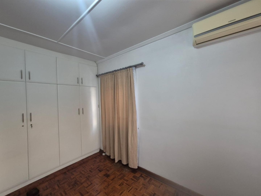 4 Bedroom Property for Sale in Kharwastan KwaZulu-Natal