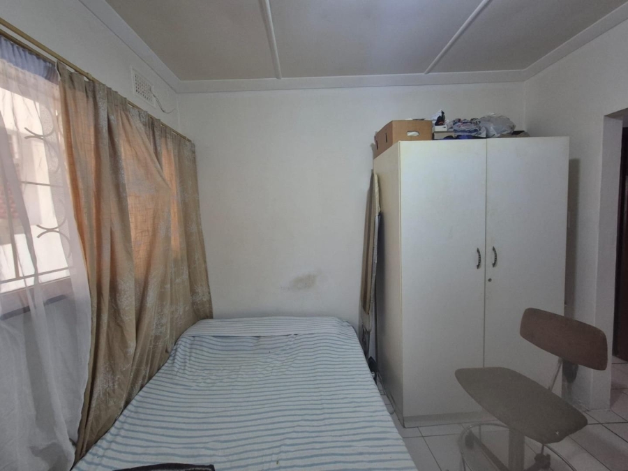 4 Bedroom Property for Sale in Kharwastan KwaZulu-Natal