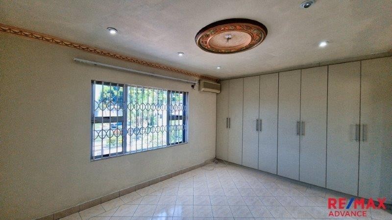 6 Bedroom Property for Sale in Umhlatuzana KwaZulu-Natal