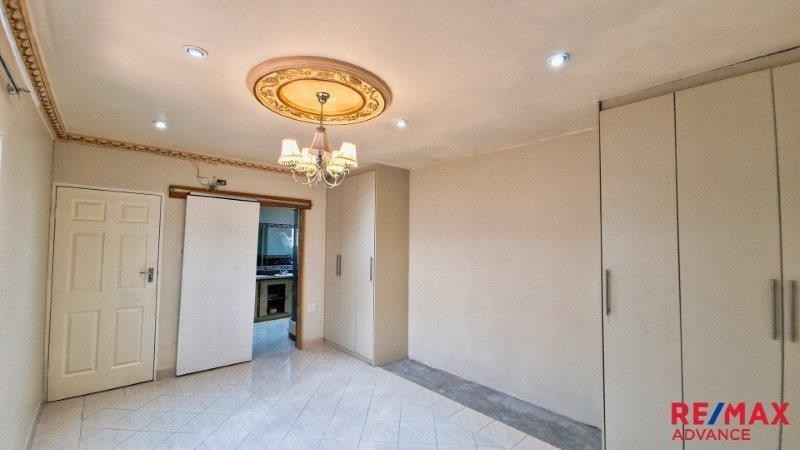 6 Bedroom Property for Sale in Umhlatuzana KwaZulu-Natal