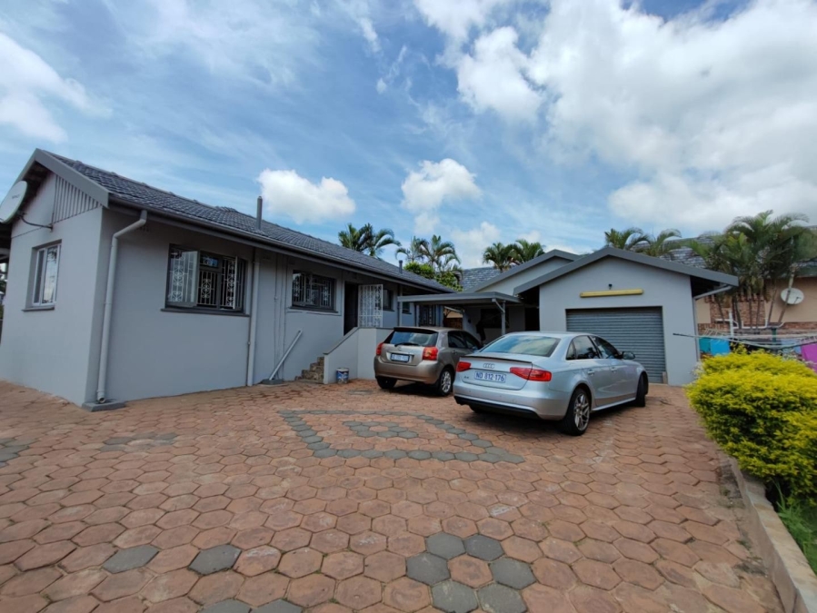 3 Bedroom Property for Sale in Kharwastan KwaZulu-Natal