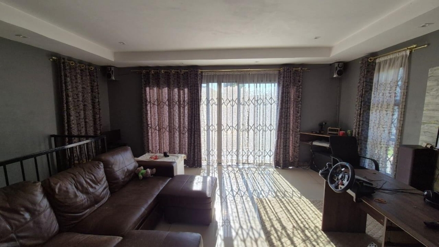 4 Bedroom Property for Sale in Escombe KwaZulu-Natal