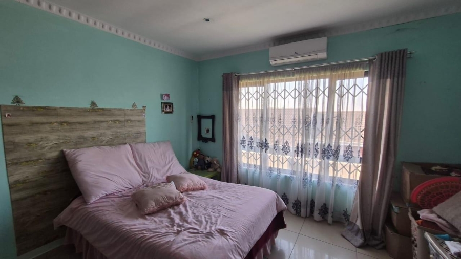 4 Bedroom Property for Sale in Escombe KwaZulu-Natal