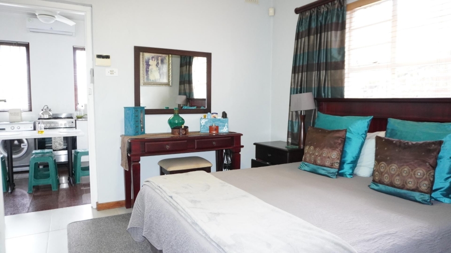 5 Bedroom Property for Sale in Malvern KwaZulu-Natal