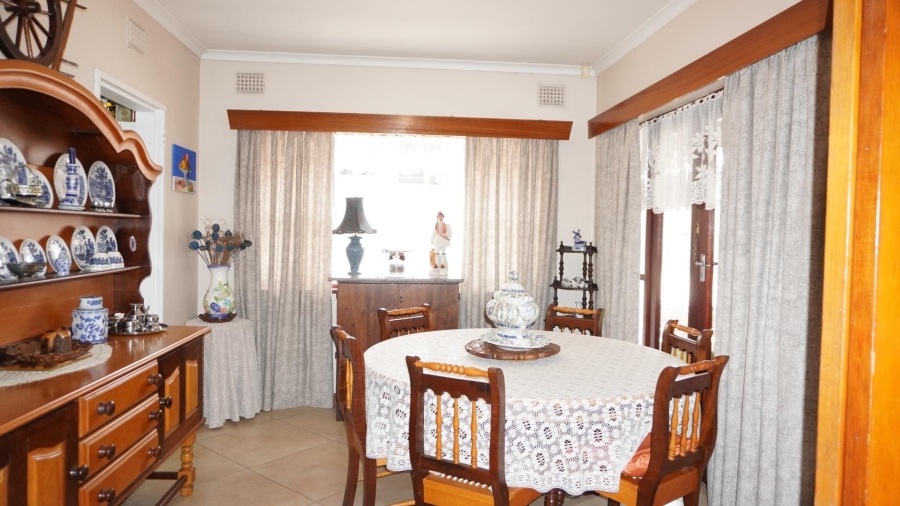 5 Bedroom Property for Sale in Malvern KwaZulu-Natal