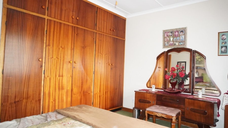 5 Bedroom Property for Sale in Malvern KwaZulu-Natal
