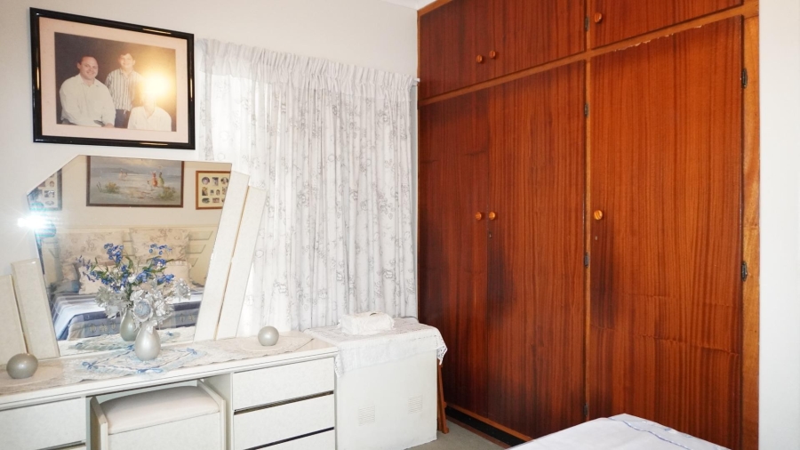 5 Bedroom Property for Sale in Malvern KwaZulu-Natal