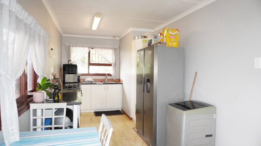 5 Bedroom Property for Sale in Malvern KwaZulu-Natal