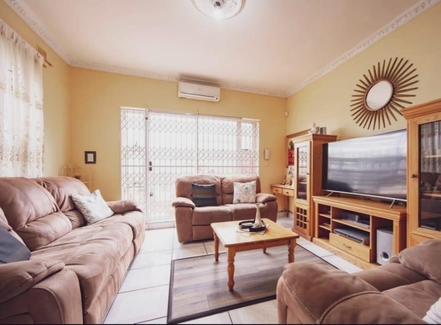 3 Bedroom Property for Sale in Westcliff KwaZulu-Natal