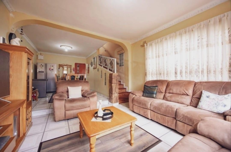 3 Bedroom Property for Sale in Westcliff KwaZulu-Natal