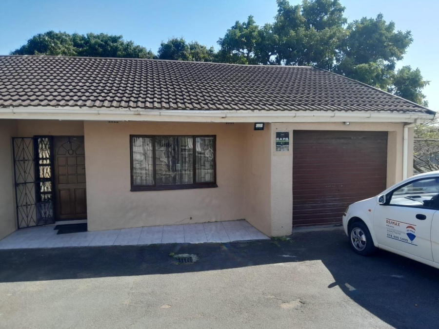 3 Bedroom Property for Sale in Burlington Heights KwaZulu-Natal
