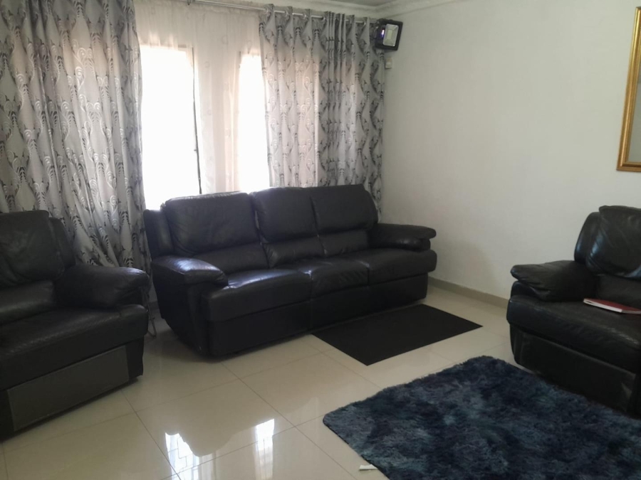 3 Bedroom Property for Sale in Burlington Heights KwaZulu-Natal