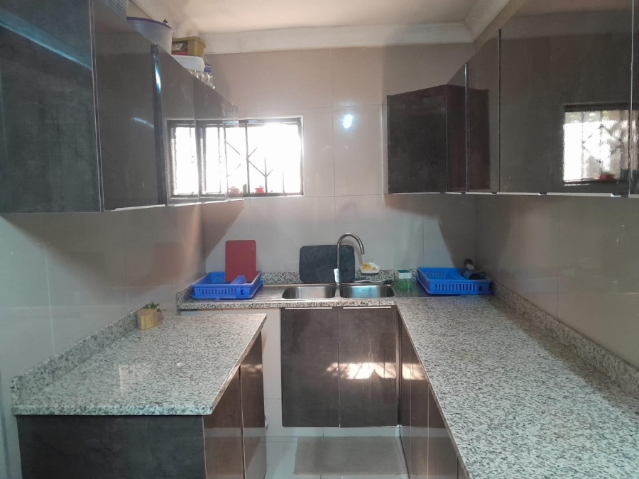 3 Bedroom Property for Sale in Burlington Heights KwaZulu-Natal