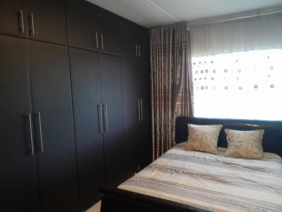 3 Bedroom Property for Sale in Burlington Heights KwaZulu-Natal
