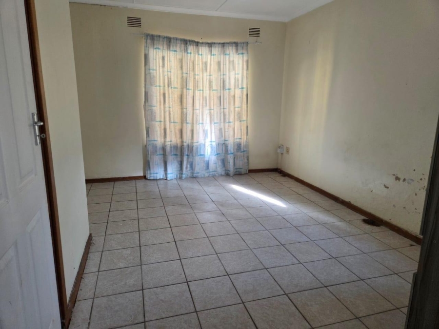 5 Bedroom Property for Sale in Malvern KwaZulu-Natal