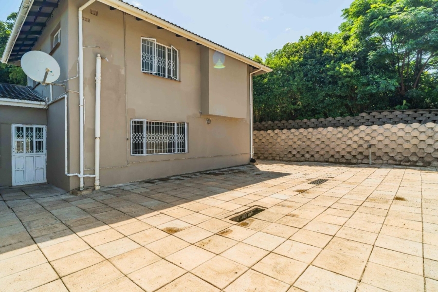 6 Bedroom Property for Sale in Escombe KwaZulu-Natal