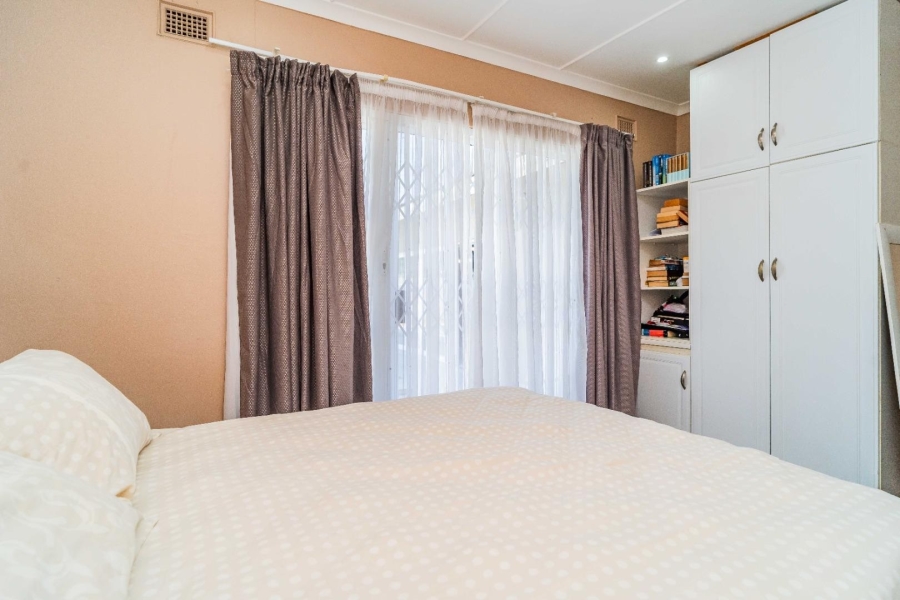 6 Bedroom Property for Sale in Escombe KwaZulu-Natal