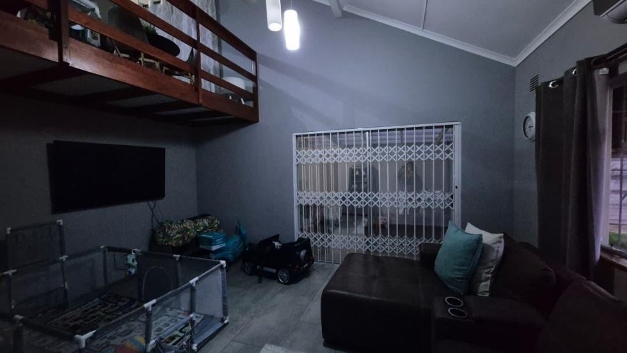 3 Bedroom Property for Sale in Escombe KwaZulu-Natal