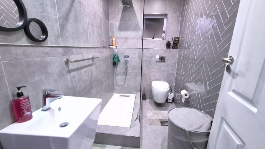 3 Bedroom Property for Sale in Escombe KwaZulu-Natal