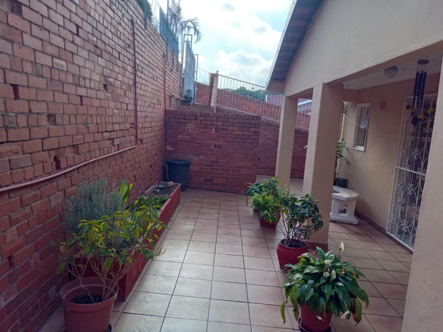3 Bedroom Property for Sale in Shallcross KwaZulu-Natal