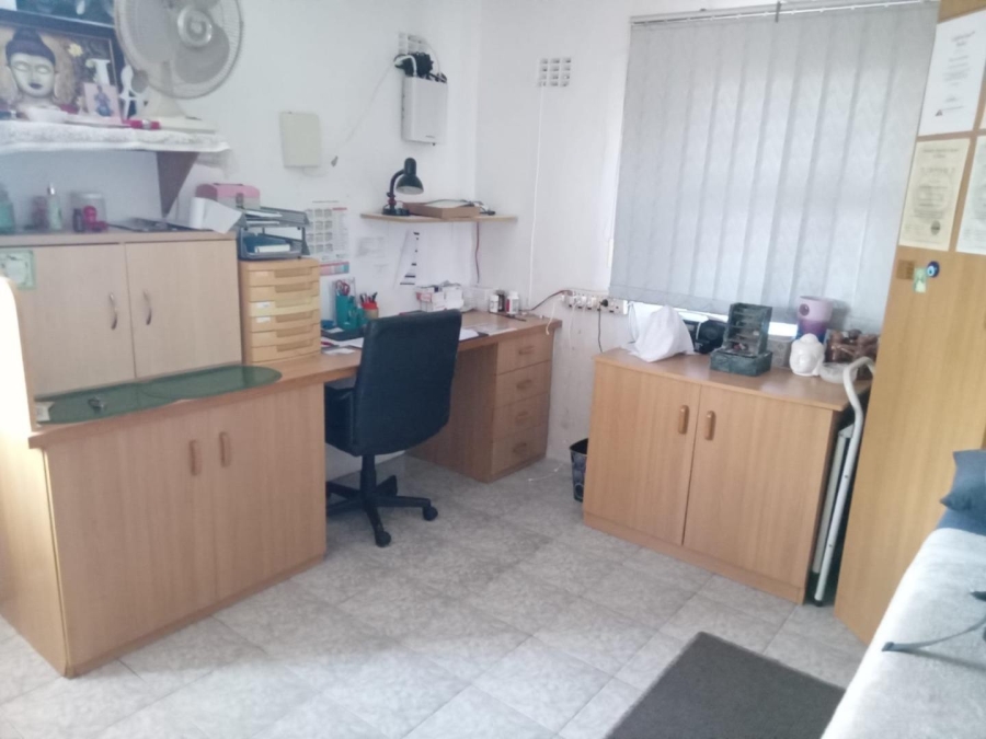 3 Bedroom Property for Sale in Shallcross KwaZulu-Natal
