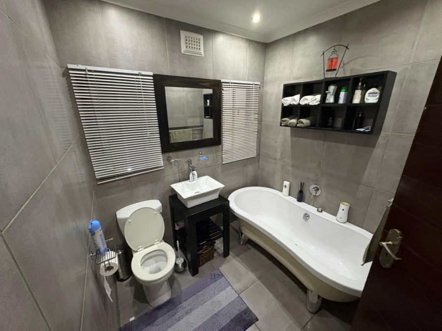 4 Bedroom Property for Sale in Malvern KwaZulu-Natal