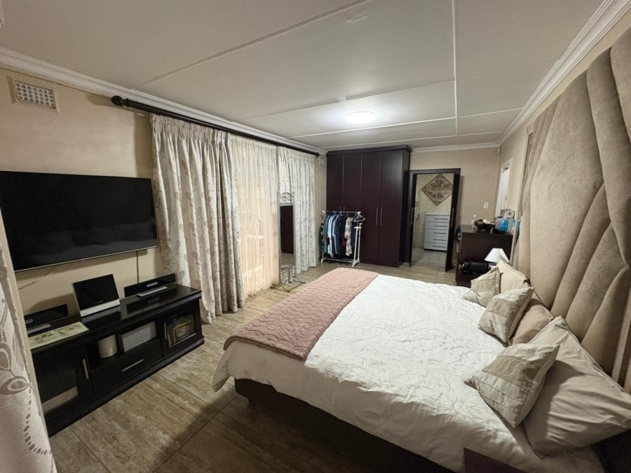 4 Bedroom Property for Sale in Malvern KwaZulu-Natal