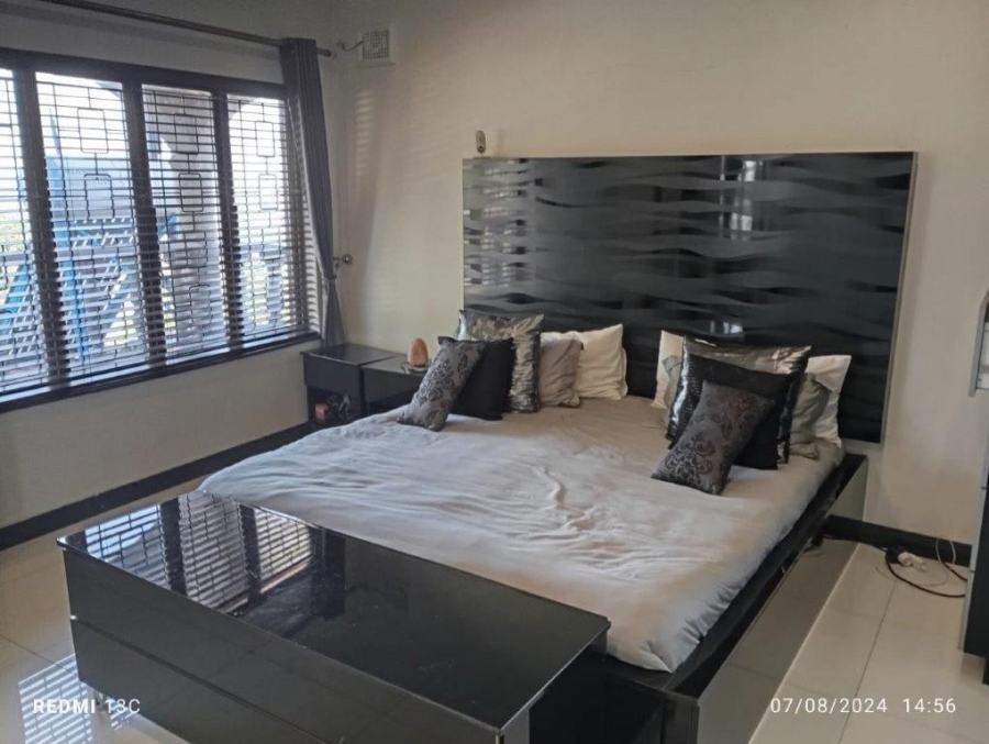 4 Bedroom Property for Sale in Silverglen KwaZulu-Natal