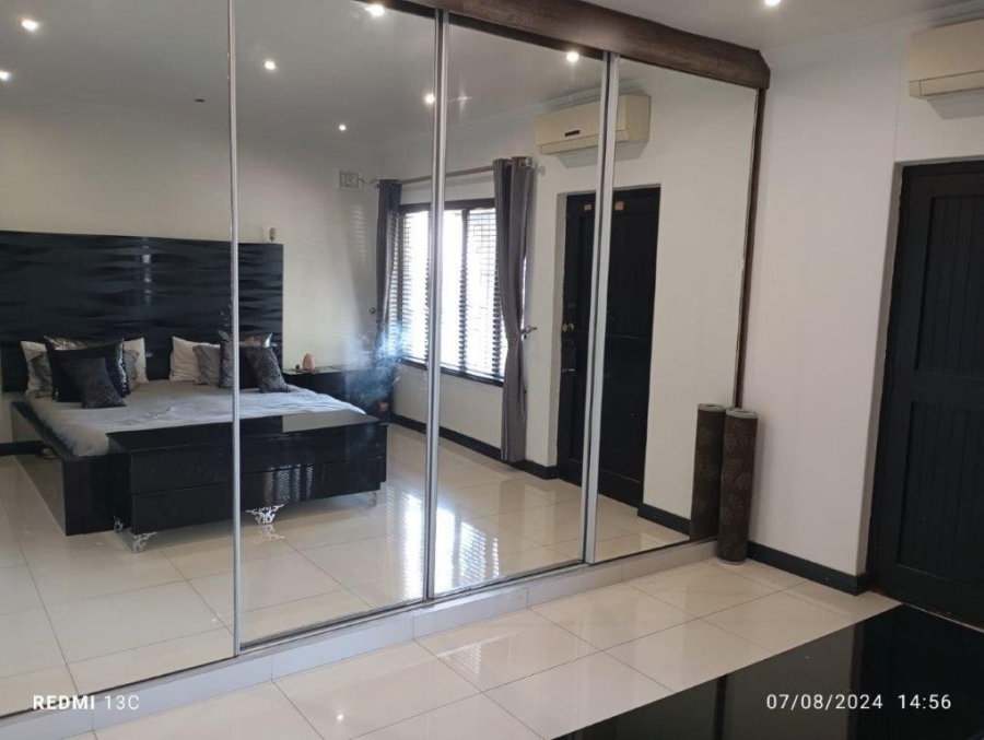 4 Bedroom Property for Sale in Silverglen KwaZulu-Natal