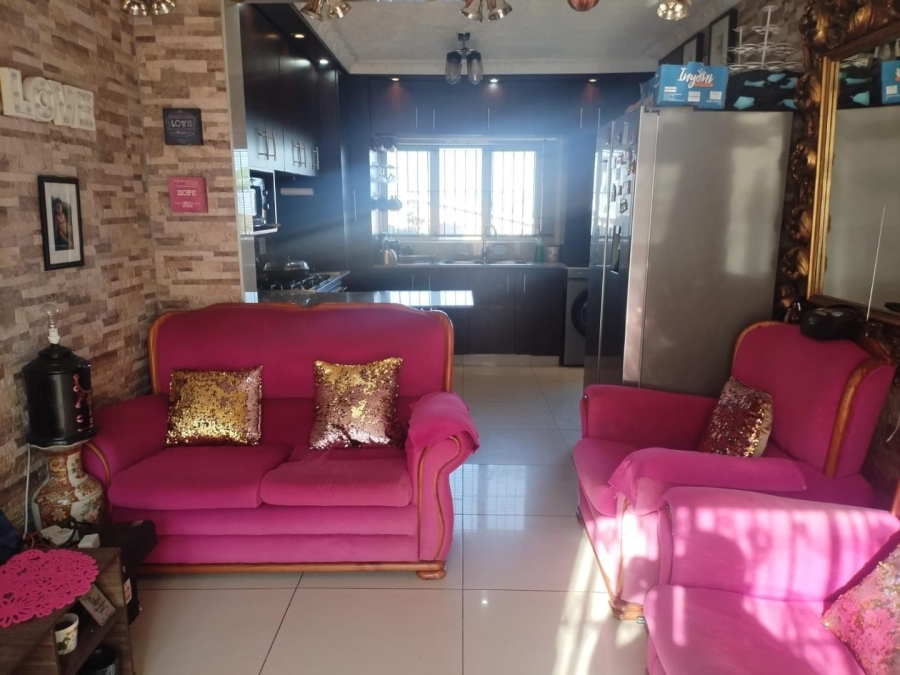 2 Bedroom Property for Sale in Shallcross KwaZulu-Natal