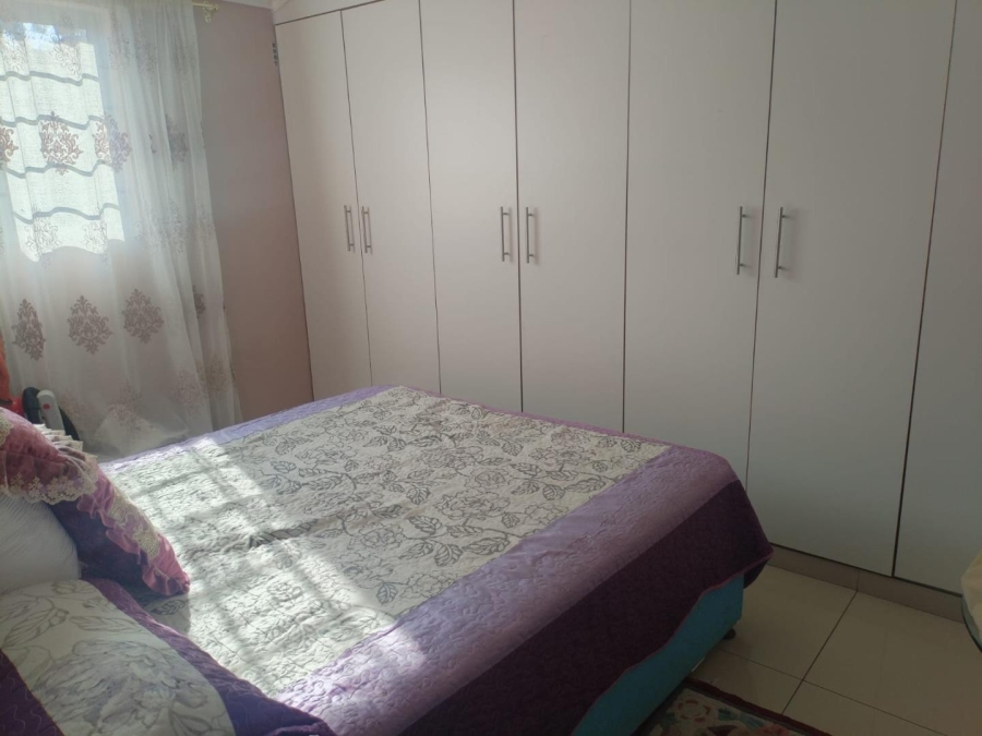 2 Bedroom Property for Sale in Shallcross KwaZulu-Natal