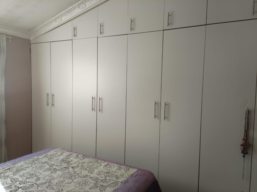 2 Bedroom Property for Sale in Shallcross KwaZulu-Natal