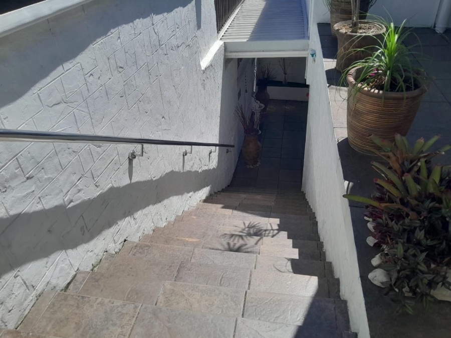 4 Bedroom Property for Sale in Silverglen KwaZulu-Natal