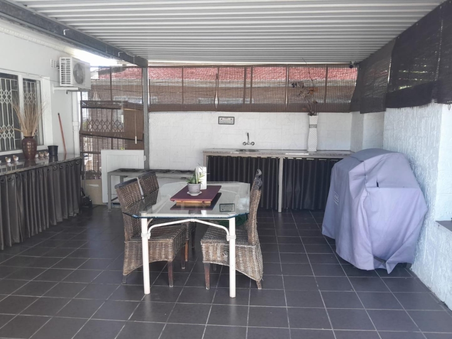 4 Bedroom Property for Sale in Silverglen KwaZulu-Natal