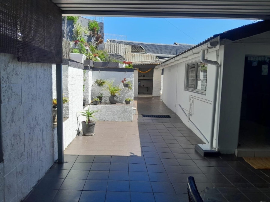 4 Bedroom Property for Sale in Silverglen KwaZulu-Natal