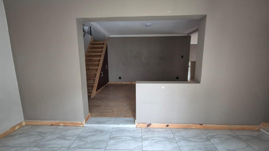 4 Bedroom Property for Sale in Escombe KwaZulu-Natal