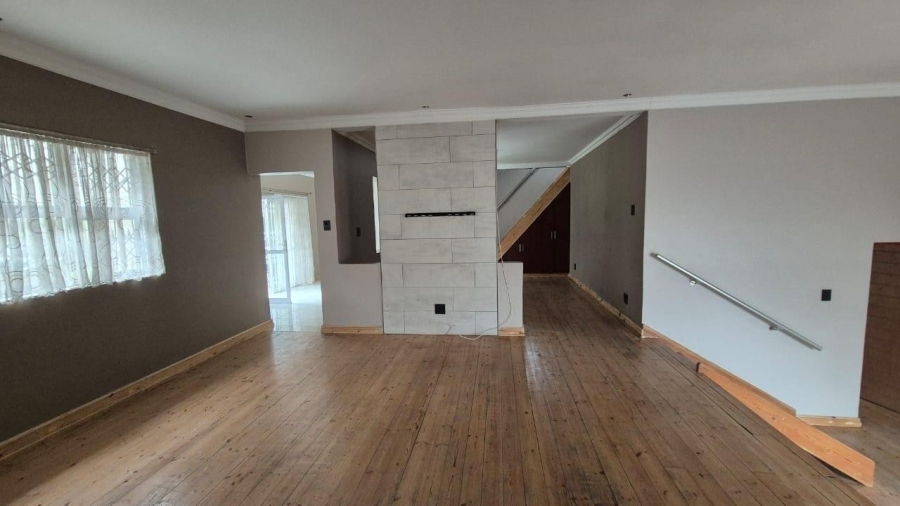 4 Bedroom Property for Sale in Escombe KwaZulu-Natal