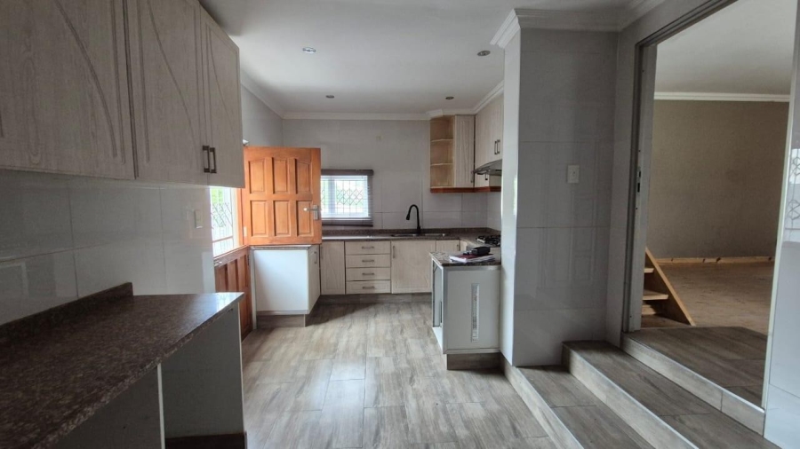 4 Bedroom Property for Sale in Escombe KwaZulu-Natal