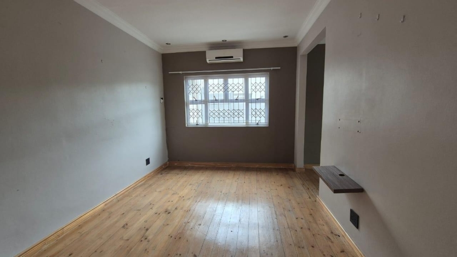 4 Bedroom Property for Sale in Escombe KwaZulu-Natal