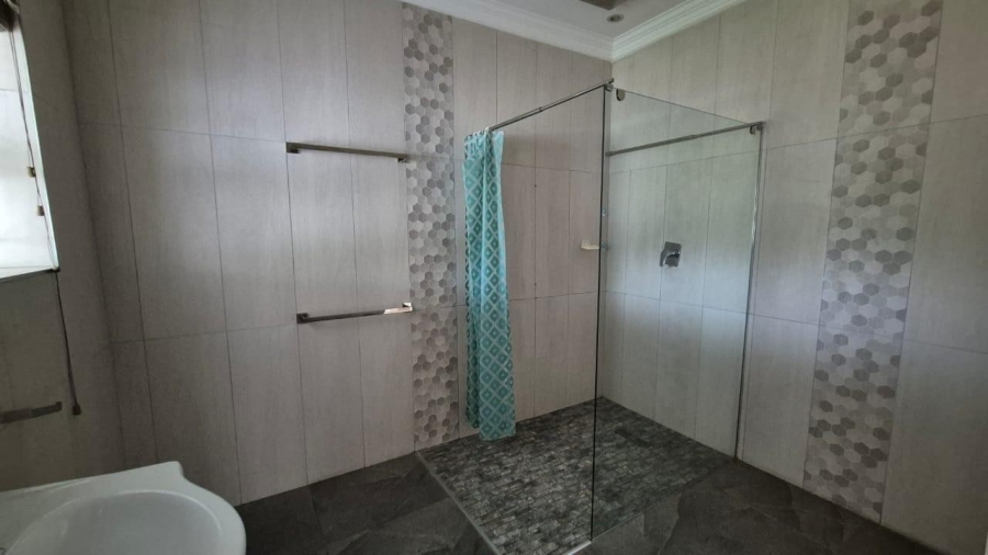 4 Bedroom Property for Sale in Escombe KwaZulu-Natal