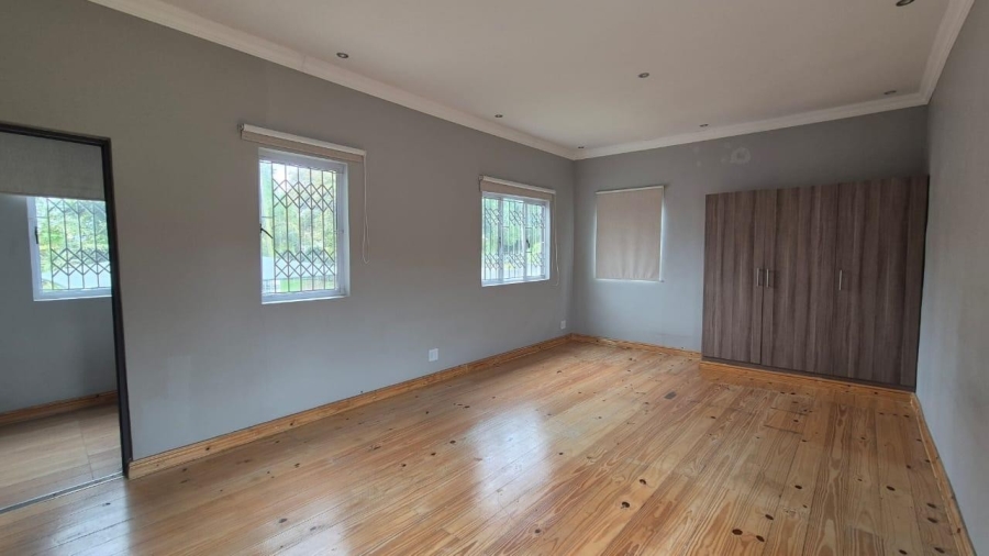 4 Bedroom Property for Sale in Escombe KwaZulu-Natal