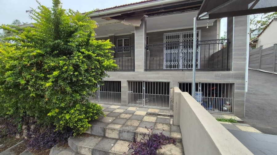4 Bedroom Property for Sale in Escombe KwaZulu-Natal