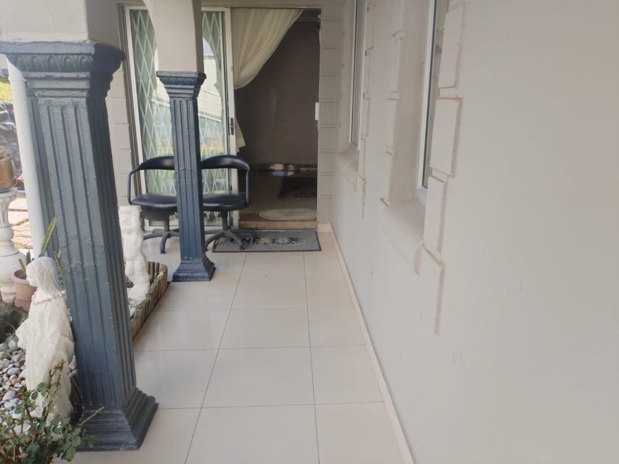 3 Bedroom Property for Sale in Savannah Park KwaZulu-Natal