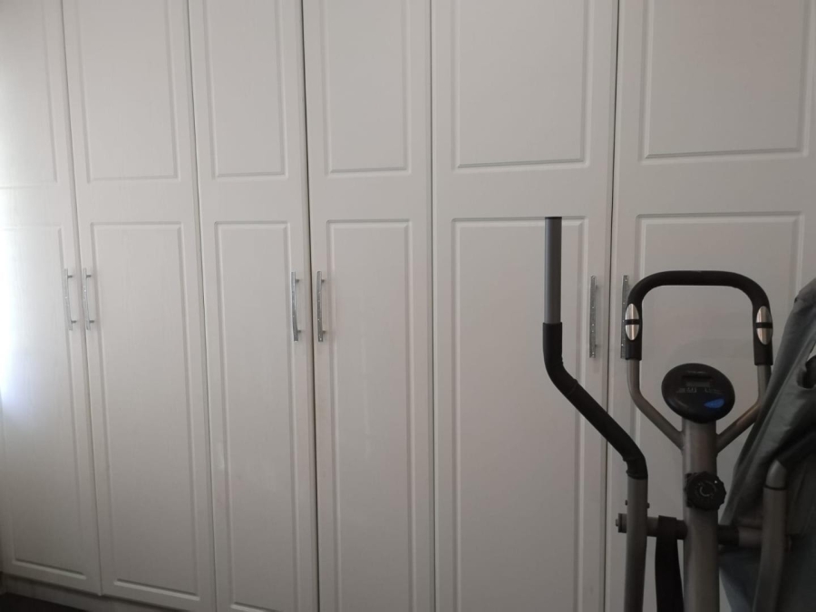 3 Bedroom Property for Sale in Savannah Park KwaZulu-Natal
