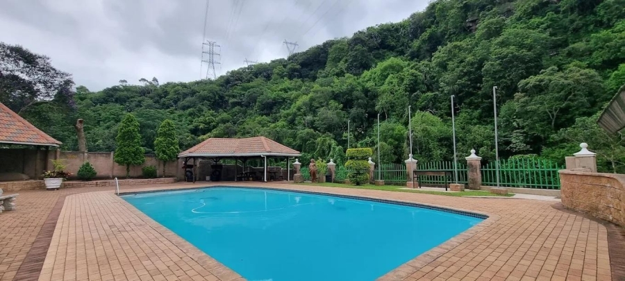 2 Bedroom Property for Sale in Escombe KwaZulu-Natal