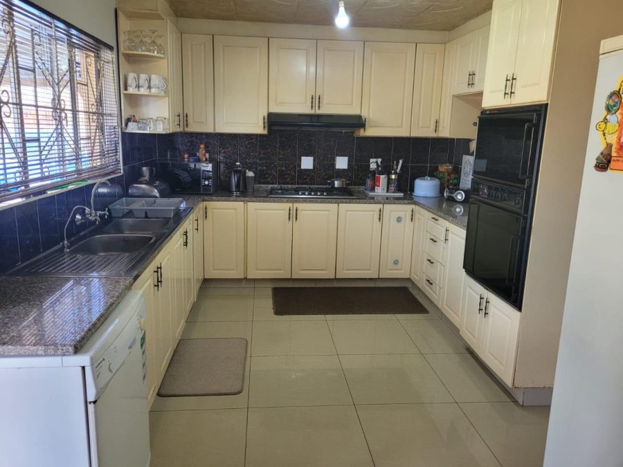 3 Bedroom Property for Sale in Shallcross KwaZulu-Natal