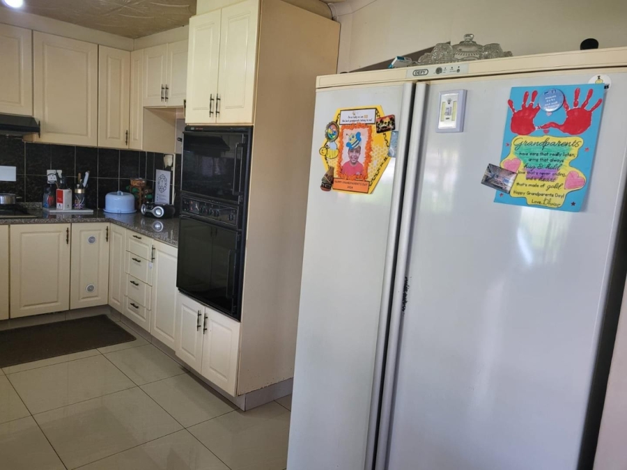 3 Bedroom Property for Sale in Shallcross KwaZulu-Natal
