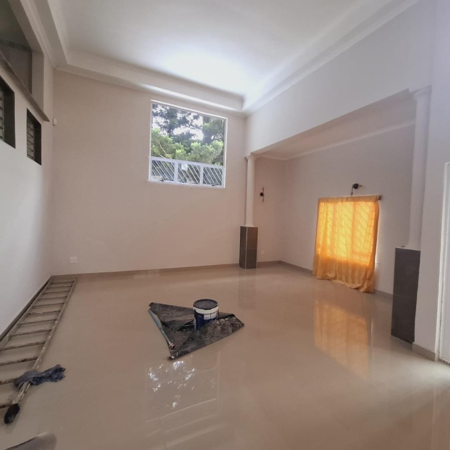 3 Bedroom Property for Sale in Silverglen KwaZulu-Natal